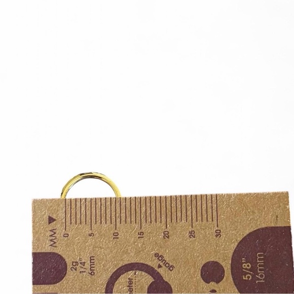 10k Solid Yellow Gold Clicker (16g - 10mm) - Picture 2 of 3